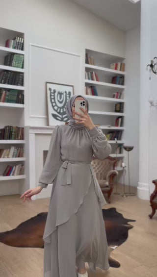 jurk-lang-grijs-hijab-cheyys-video
