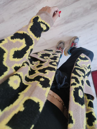 Damesvest-leopard-detail-geel